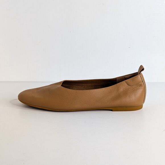 Everlane Shoes Day Glove Womens 8.5* Tan Flats Slip On Leather Rubber Sole - Picture 1 of 13